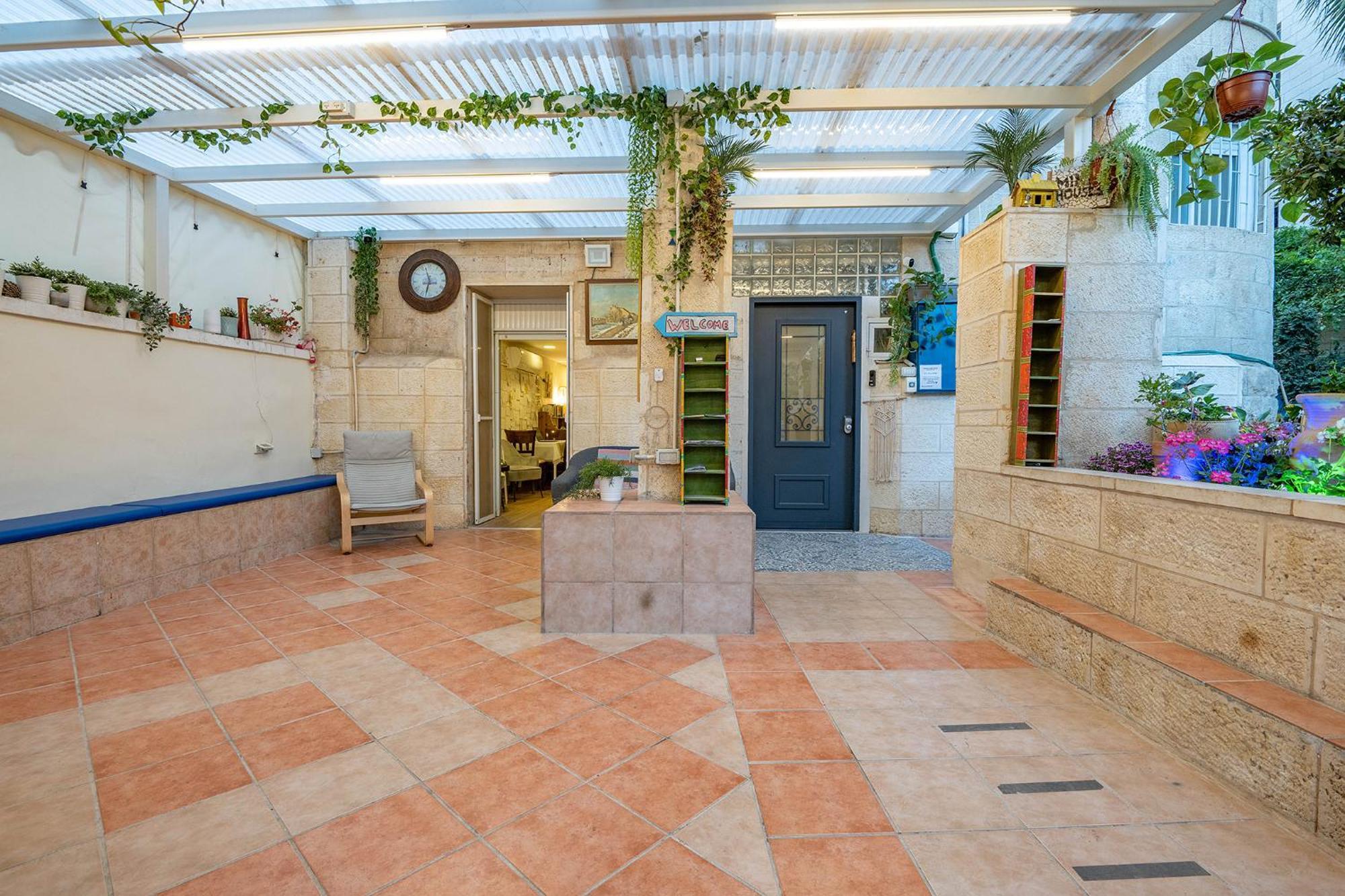 Mike'S House Yerusalem Bagian luar foto